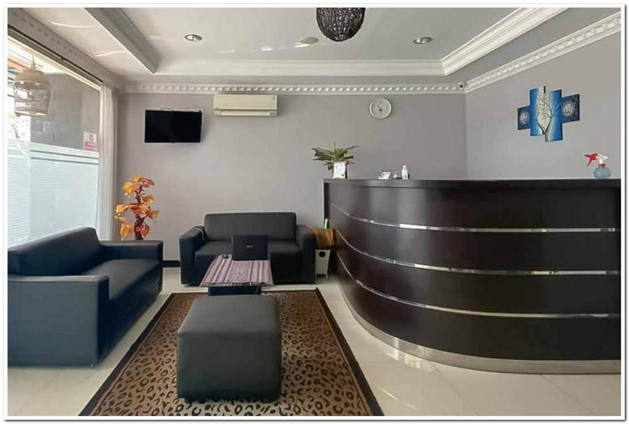 Losmen Family Syariah Bypass Juanda Mitra Reddoorz Brebek 外观 照片
